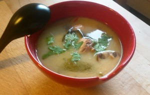 Lachs-Kokos-Suppe