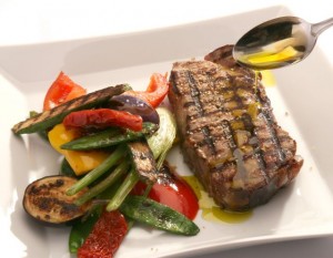 Gegrilltes Steak mit Barbecue Gemüse - Rezept der Ölmühle Solling