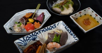 Ab Herbst gibt es in der Business Class auf Flügen von Deutschland und Belgien nach Japan ein vom japanischen Sushi-Meister Hiroshi Sakai kreiertes und inspiriertes Menü