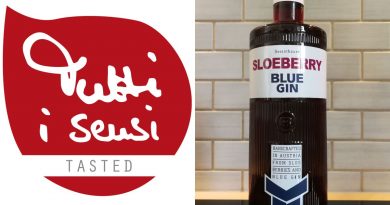Verkostung von Sloeberry Blue Gin - Tutti i sensi Tasted