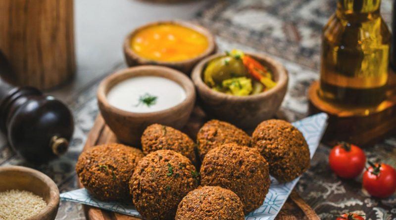 Urlaub zuhause mit köstlichen Falafels - Rezept von Evaneos - foto: Eiliv Sonas Aceron/Unsplash