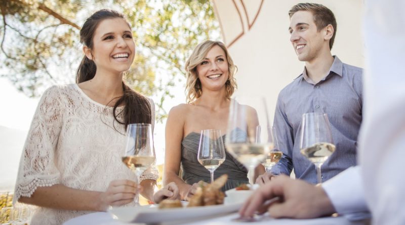 Wein im Freien / Bild: Konsortium Südtirol Wein