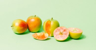 Odd Apples von William Mullan