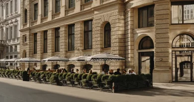 Sommerliches Genusskonzept im Rosewood Munich: „Fizz & Fries“ und neue Cocktailkunst