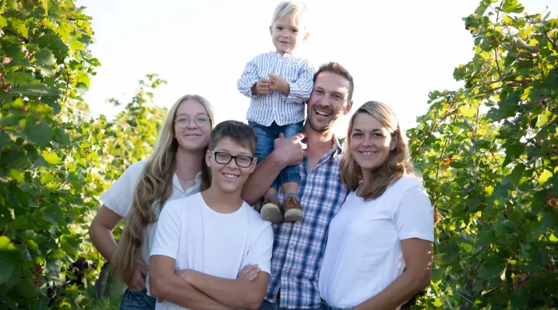 Weingut Rieger: Bewusster Genuss und biodynamische Weinkultur im Fokus