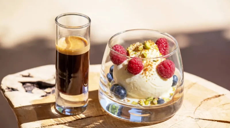 Kaffee im Sommer: Drei Sommerklassiker für kalte Genussmomente
