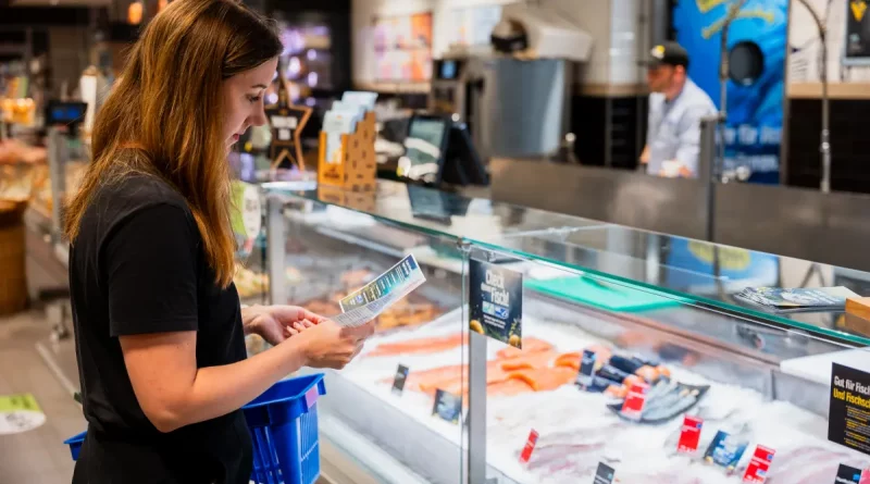 Fisch nachhaltig einkaufen: Acht Tipps für den Supermarkt